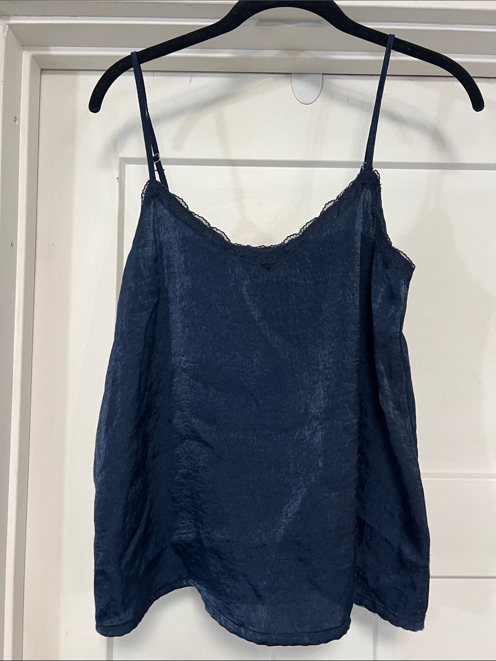 Y2K VINTAGE HOLLISTER BLUE SHIMMERY TANK TOP WITH LACE TRIM SIZE SMALL